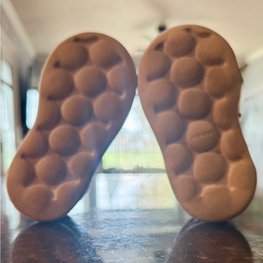 Adidas Disney Grand Court Minnie Mouse silver sparkle Pink Sneakers size 8 - Picture 2 of 16